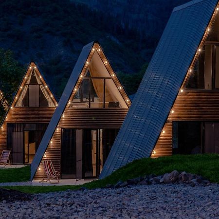 Landhaus Borjomi ภายนอก รูปภาพ